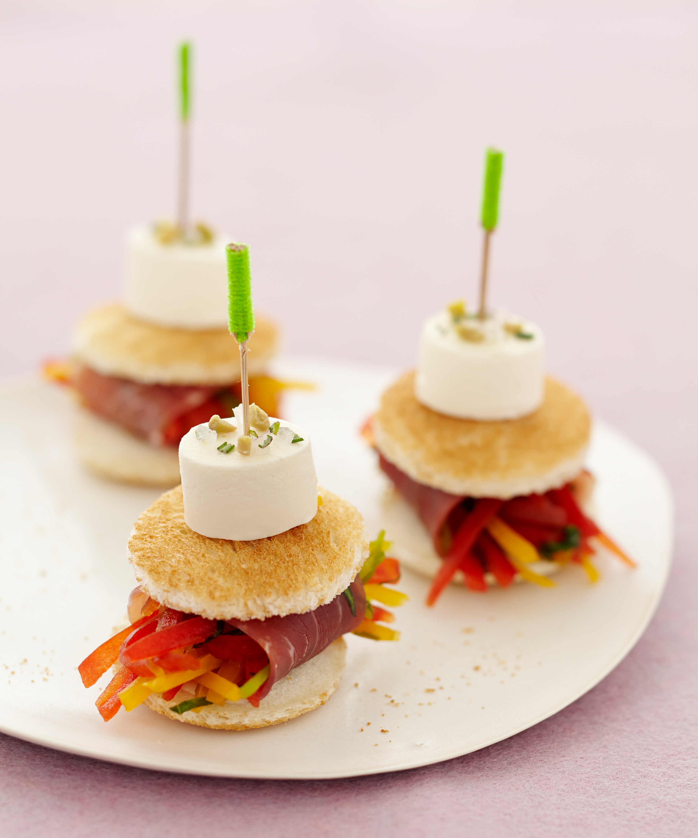 Gemüsiges Mini-Sandwich - perfekt für Partys