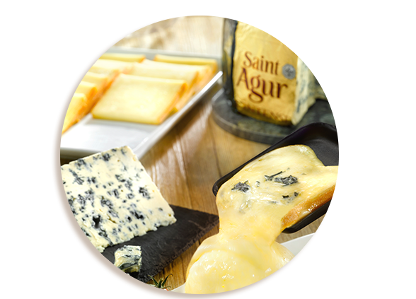 Verfeinert jedes Raclette: Saint Agur Blauschimmelkäse 