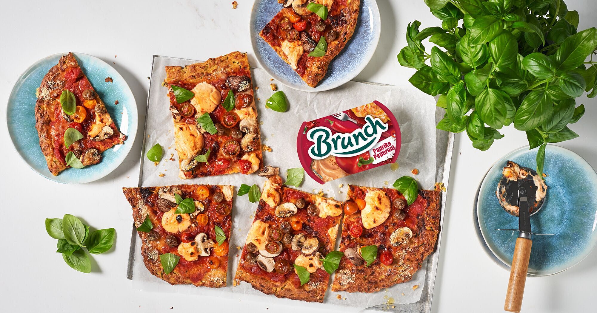 Low Carb Pizza Rezept mit Zucchiniboden