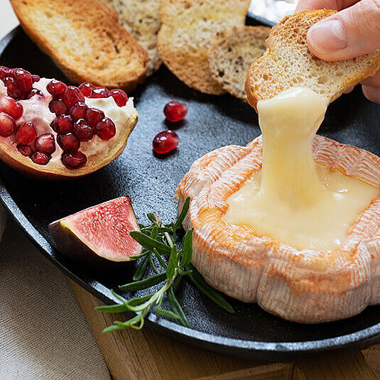 Leckerer Ofen-Käse mit Saint Albray 