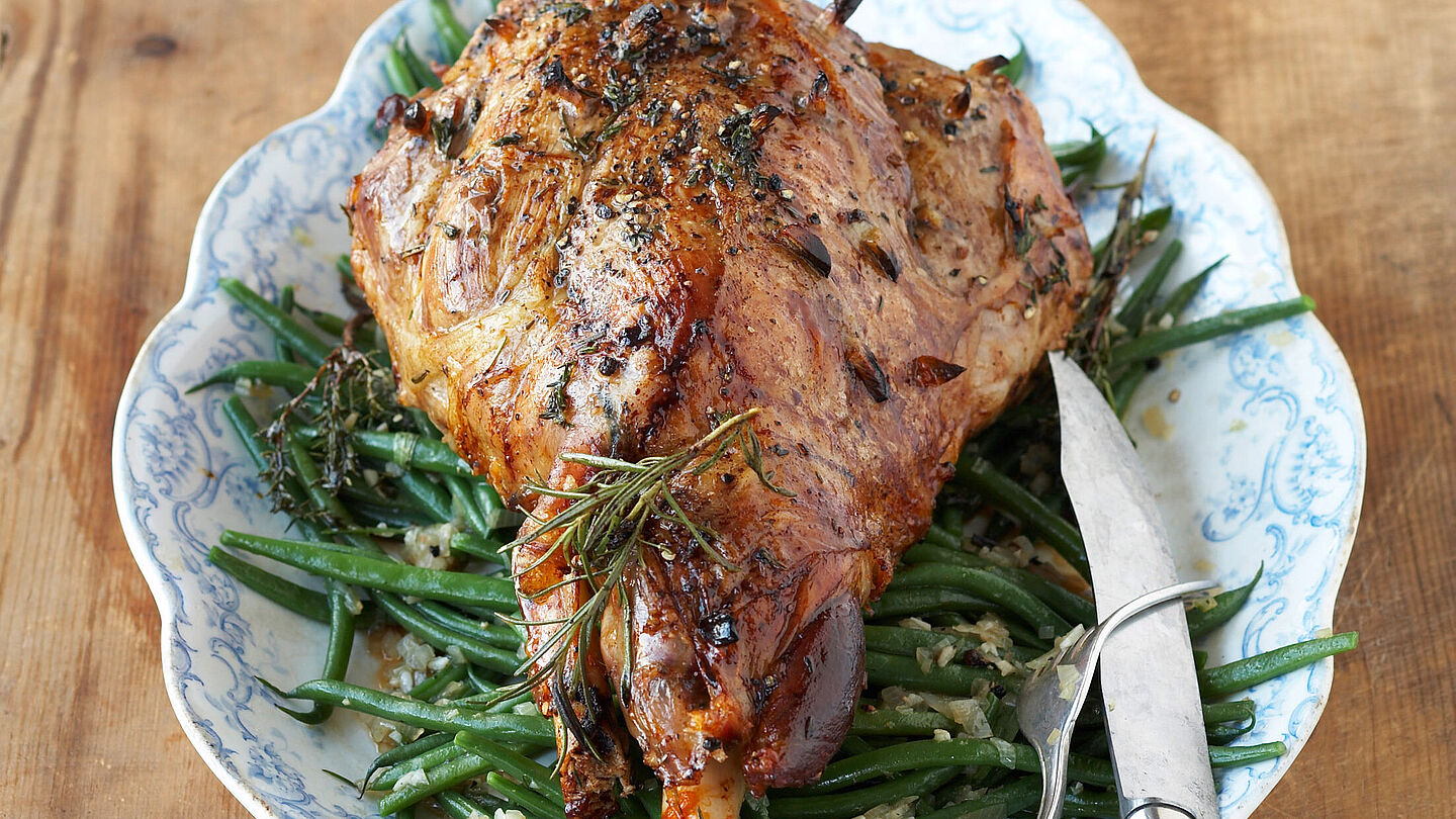 Lammkeule mit grünen Bohnen - leckere Rezeptidee