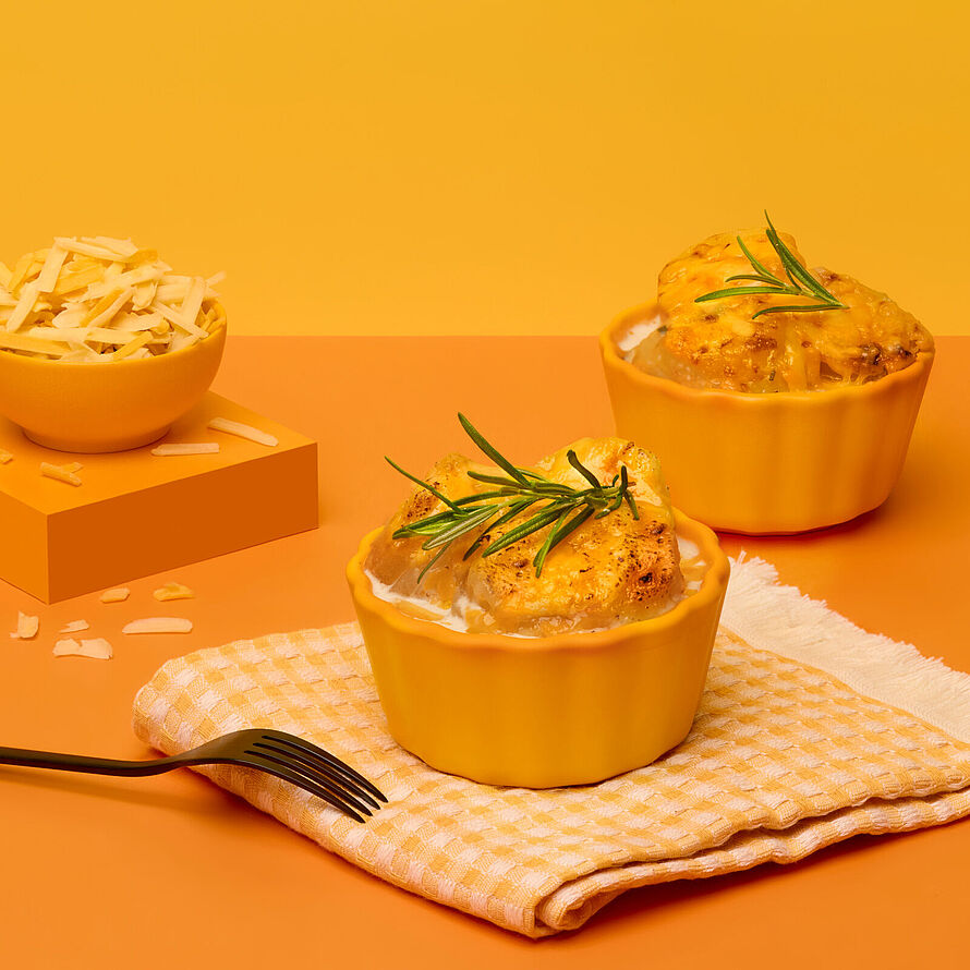 Kartoffelgratin in Muffinform mit Käse überbacken als perfekter Party Snack