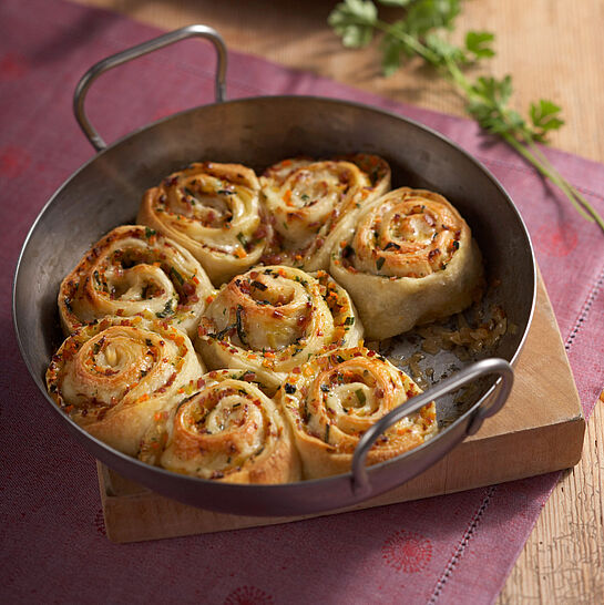 Gefüllte Pizza-Röllchen - leckere Rezeptidee