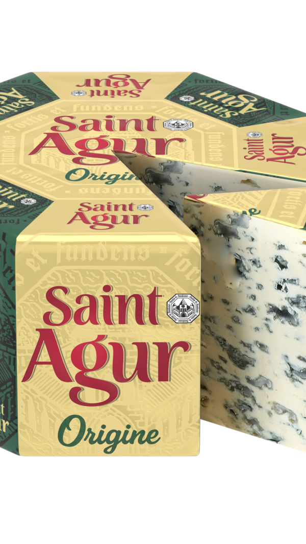 Saint Agur L'Intense Käsetheke Theke packshot cut